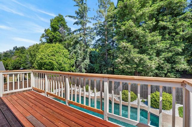 122 Goodell Rd, Folsom, CA 95630