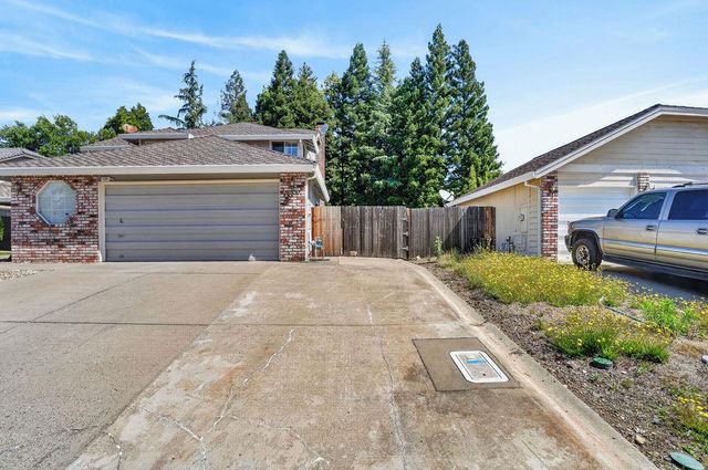 122 Goodell Rd, Folsom, CA 95630