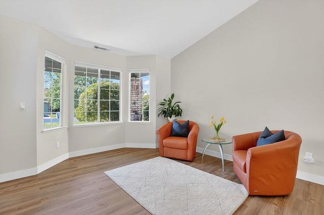 122 Goodell Rd, Folsom, CA 95630