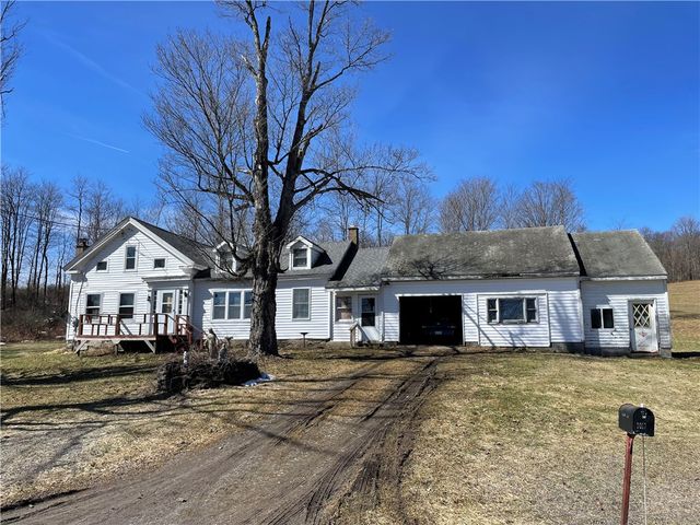 1017 Humphrey Road, Hamilton, NY 13346
