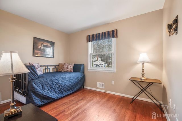 17 Carter Road, East Brunswick, NJ 08816