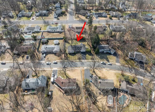 17 Carter Road, East Brunswick, NJ 08816