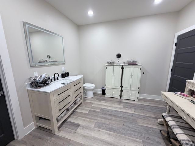 163 Chase Dr, Bourg, LA 70343
