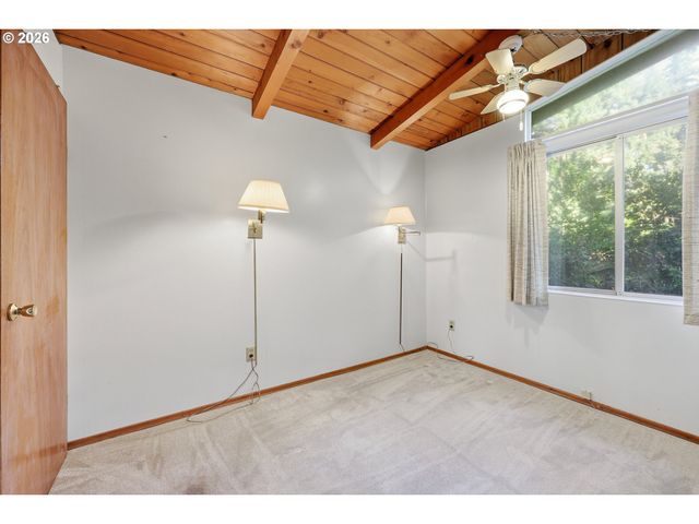 12825 Se LINCOLN St, Portland, OR 97233