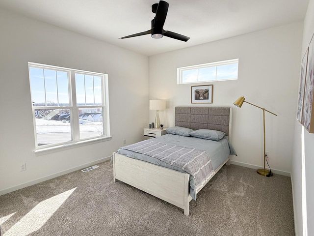 W254N5593 Crescent Hill DRIVE, Sussex, WI 53089
