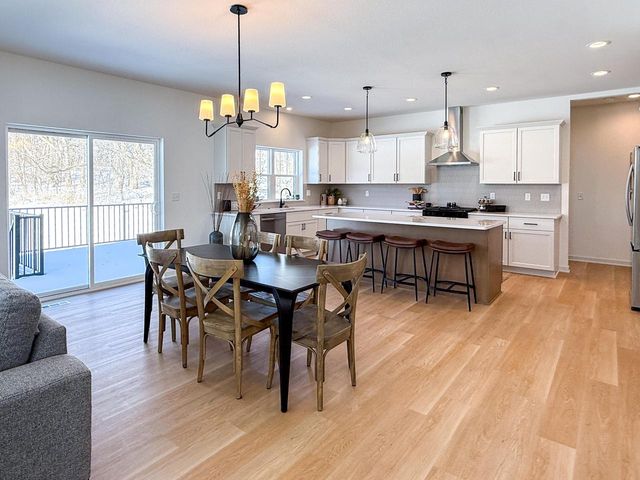 W254N5593 Crescent Hill DRIVE, Sussex, WI 53089