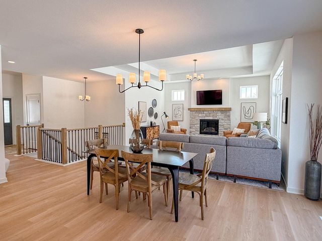 W254N5593 Crescent Hill DRIVE, Sussex, WI 53089