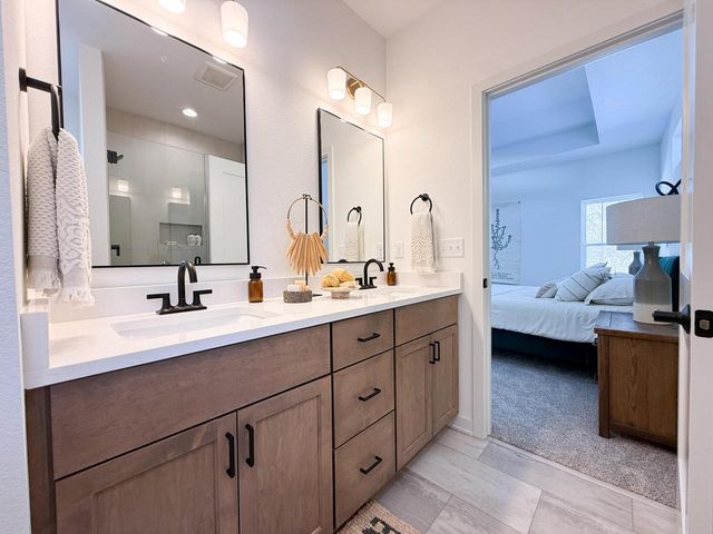 W254N5593 Crescent Hill DRIVE, Sussex, WI 53089