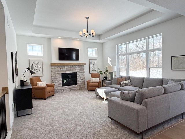 W254N5593 Crescent Hill DRIVE, Sussex, WI 53089