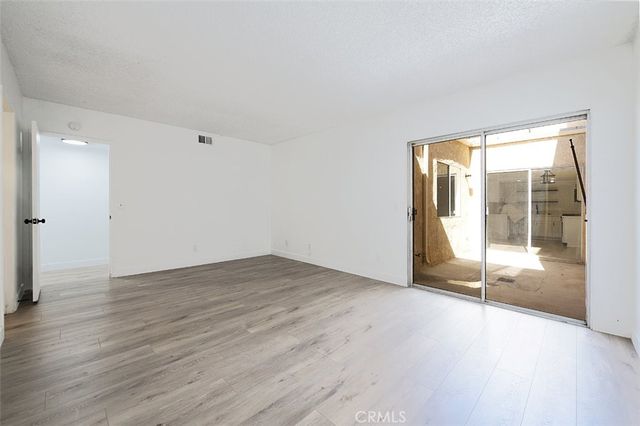 16465 Green Tree, Victorville, CA 92395