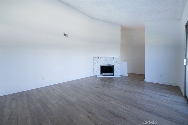 16465 Green Tree, Victorville, CA 92395