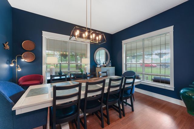 302 Thorntree Drive, Ovilla, TX 75154