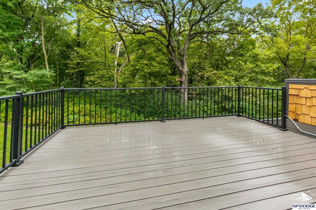 3056 Armbrust Drive, Omaha, NE 68124