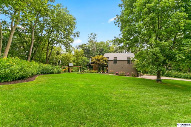 3056 Armbrust Drive, Omaha, NE 68124