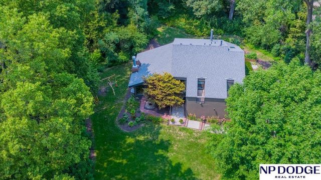 3056 Armbrust Drive, Omaha, NE 68124