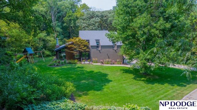 3056 Armbrust Drive, Omaha, NE 68124