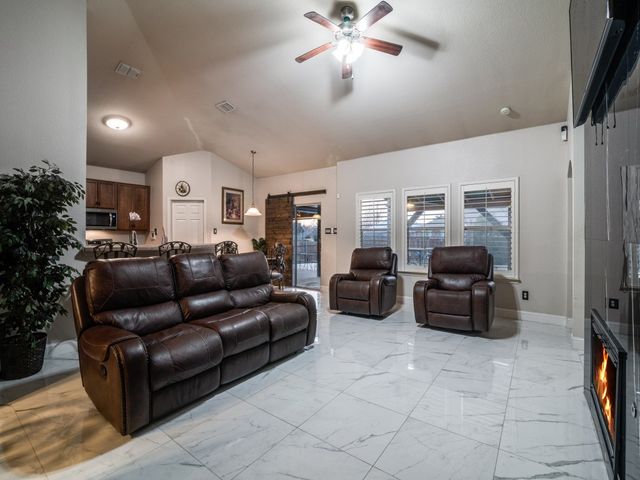 100 Patriot Parkway, Forney, TX 75126