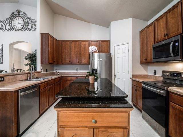 100 Patriot Parkway, Forney, TX 75126