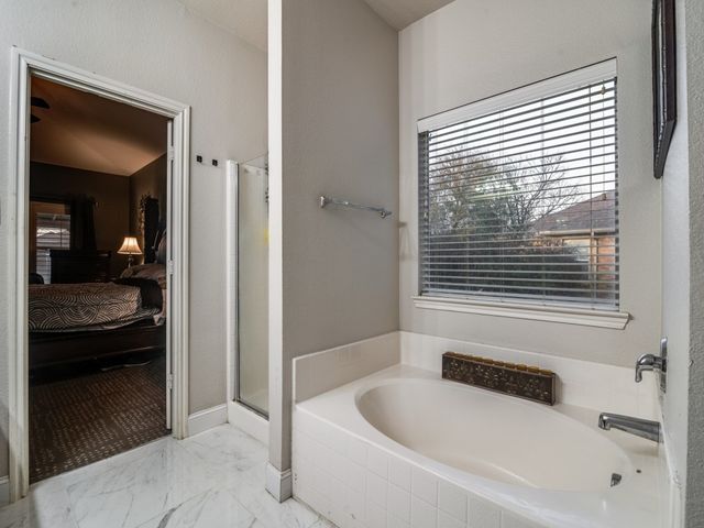 100 Patriot Parkway, Forney, TX 75126