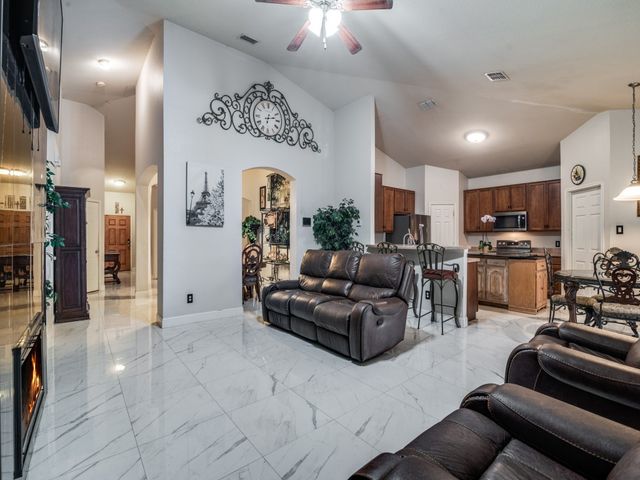 100 Patriot Parkway, Forney, TX 75126