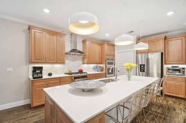 309 Kitty Hawk RD, Georgetown, TX 78633