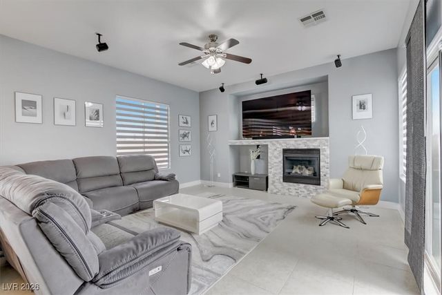 19 Droplet Street, Las Vegas, NV 89110