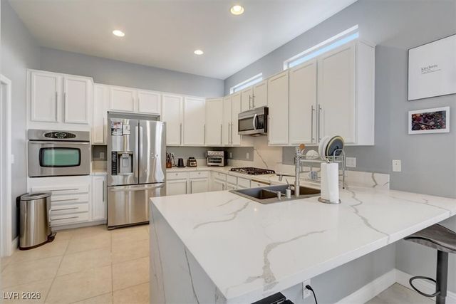 19 Droplet Street, Las Vegas, NV 89110