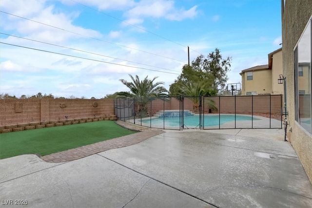 19 Droplet Street, Las Vegas, NV 89110