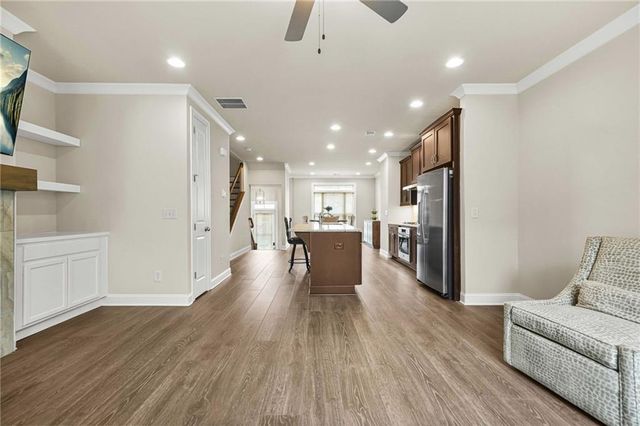 2207 Parkside Glen View, Duluth, GA 30097