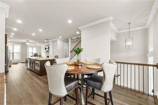 2207 Parkside Glen View, Duluth, GA 30097