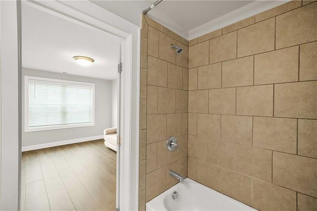 2207 Parkside Glen View, Duluth, GA 30097