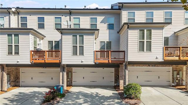 2207 Parkside Glen View, Duluth, GA 30097