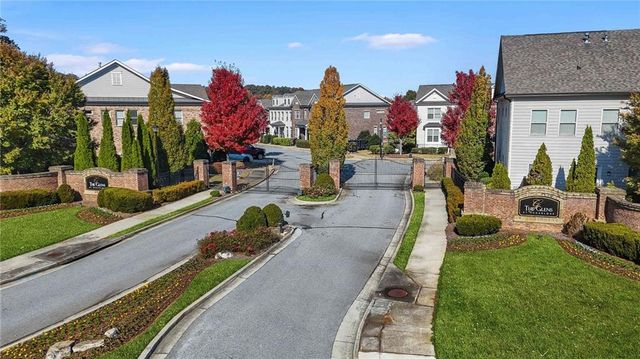 2207 Parkside Glen View, Duluth, GA 30097