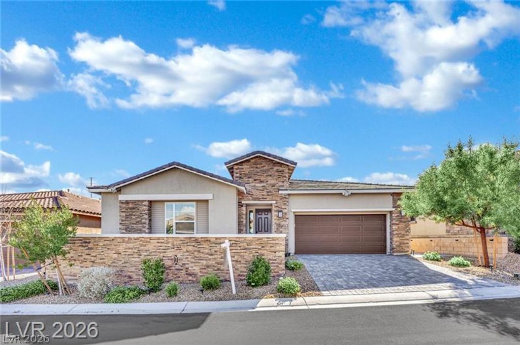 10937 Krista Leigh Avenue, Las Vegas, NV 89166 — photo 2