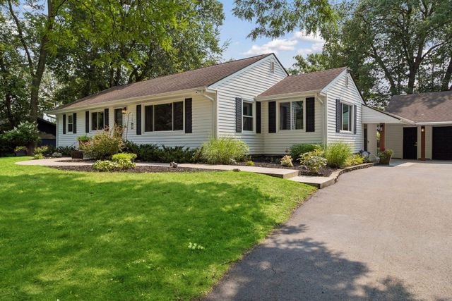 17901 Covington Road, Minnetonka, MN 55345