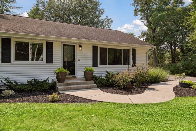 17901 Covington Road, Minnetonka, MN 55345