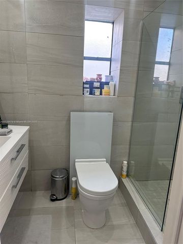 20291 NE 30th Ave PH24, Aventura, FL 33180