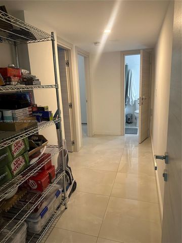 20291 NE 30th Ave PH24, Aventura, FL 33180