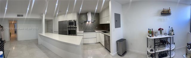 20291 NE 30th Ave PH24, Aventura, FL 33180