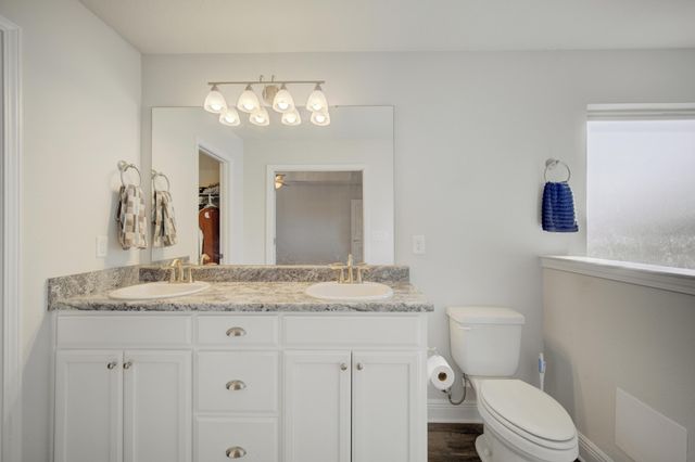 2045 Broad Street, Crestview, FL 32536