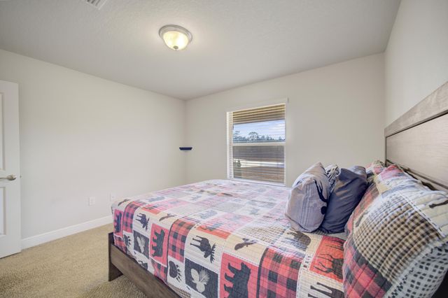 2045 Broad Street, Crestview, FL 32536