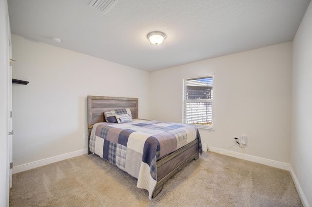 2045 Broad Street, Crestview, FL 32536