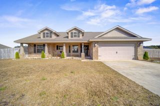 2045 Broad Street, Crestview, FL 32536