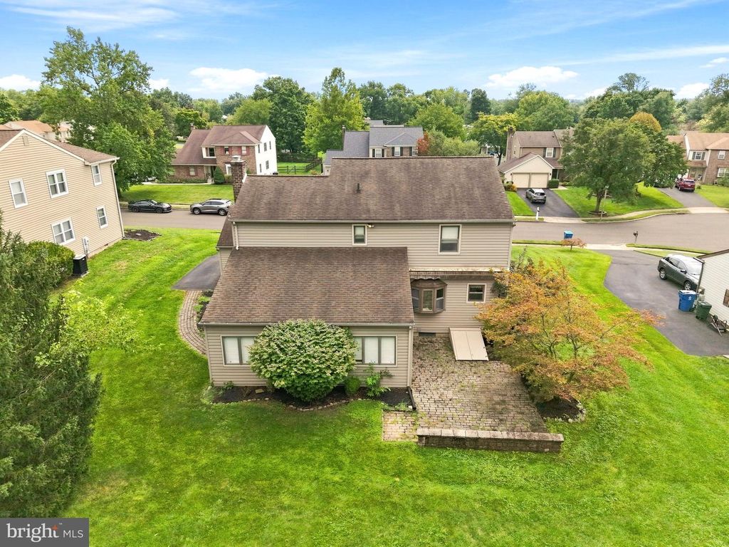 1066 HACKNEY CIR, WARRINGTON, PA 18976 — photo 5