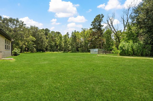 3004 Tyler Street, Dayton, TX 77535