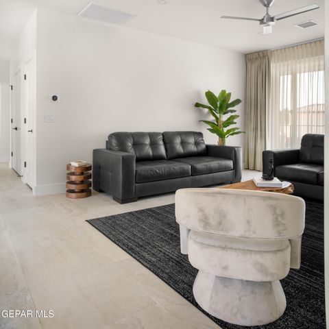 525 Cotton Blossom Avenue, El Paso, TX 79922