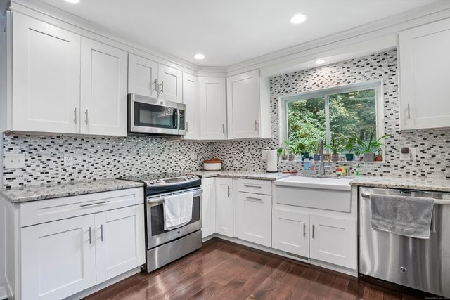15 Bartram Drive, Redding, CT 06896