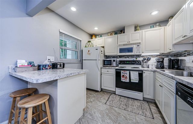 2700 BAYSHORE BOULEVARD 6104, Dunedin, FL 34698