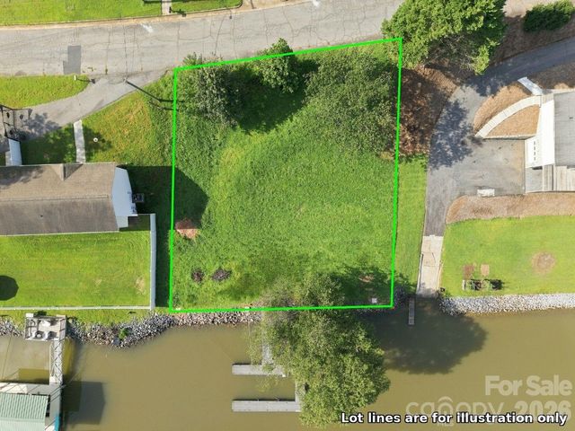 207 Catawba Avenue, Hickory, NC 28601