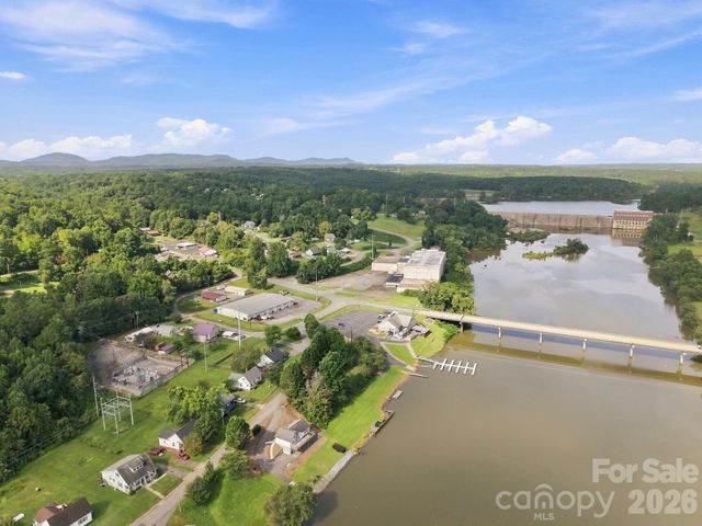 207 Catawba Avenue, Hickory, NC 28601